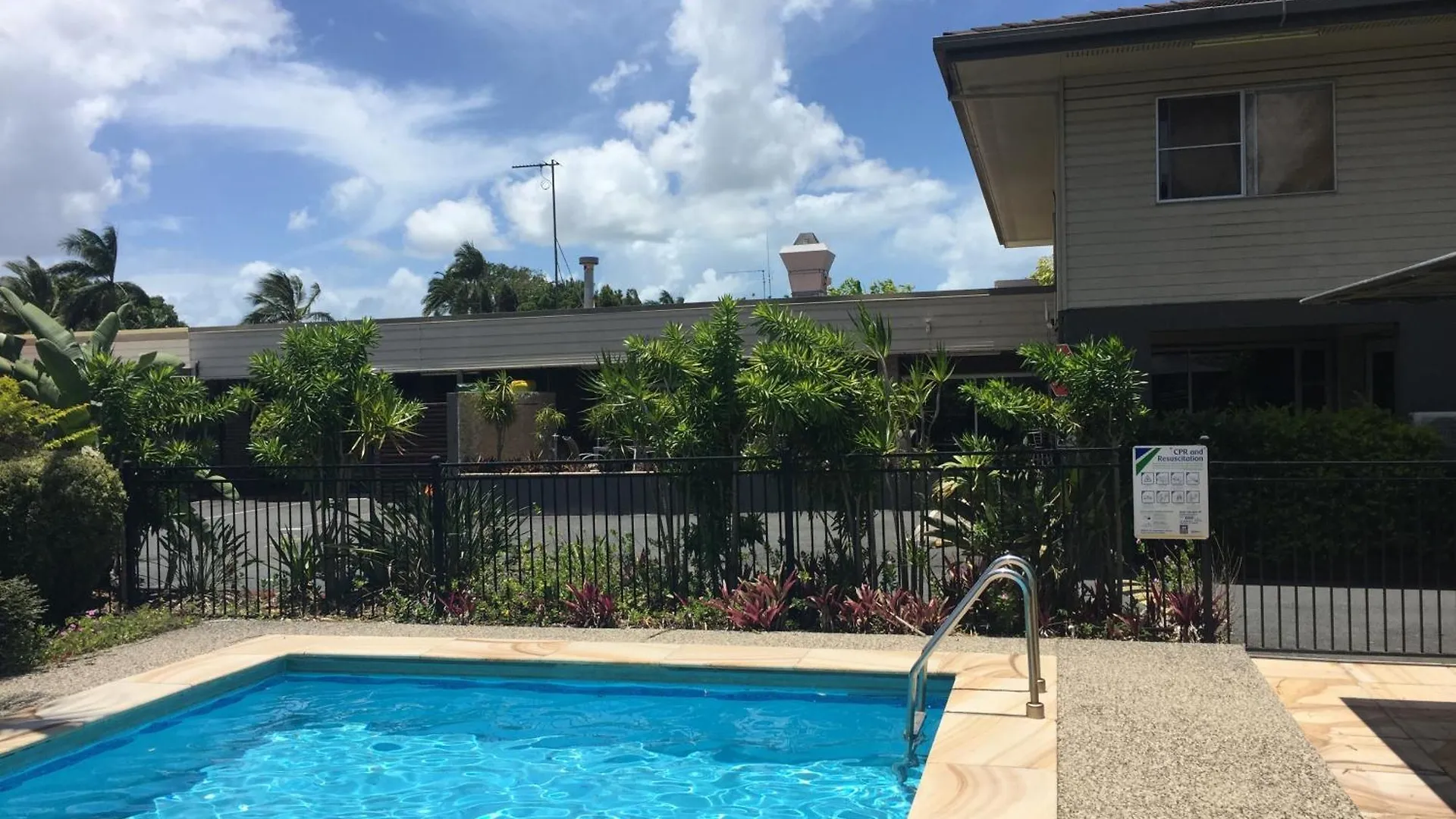 Country Plaza Motor Inn Mackay